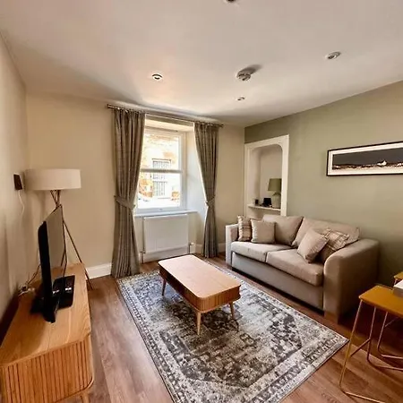 Warm And Cosy City Centre House Inverness Exterior photo