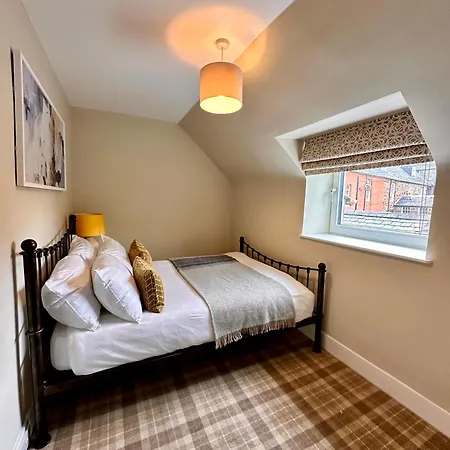 Warm And Cosy City Centre House Inverness Exterior photo