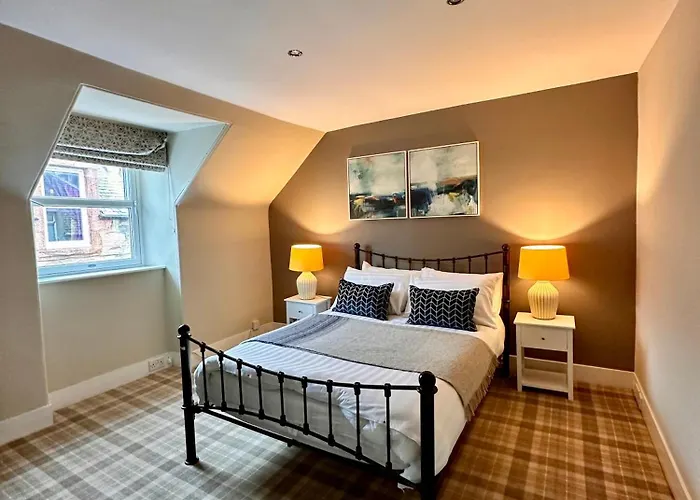 Warm And Cosy City Centre House